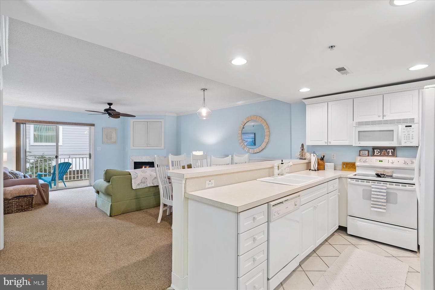 5405 Coastal Highway #207 photo 3