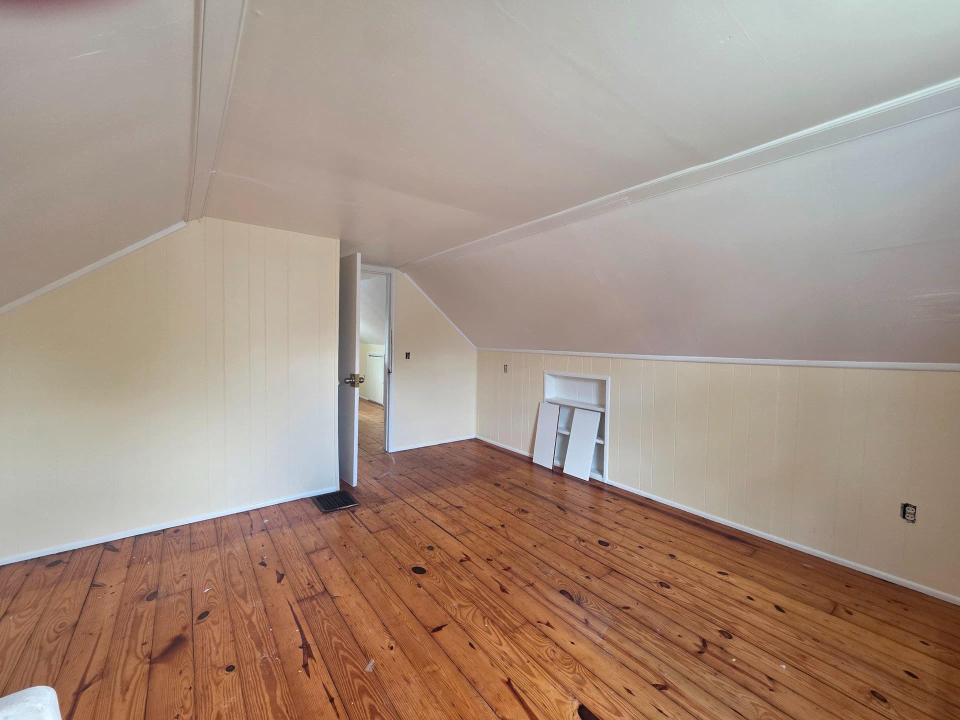 12 Somerset Avenue photo 14