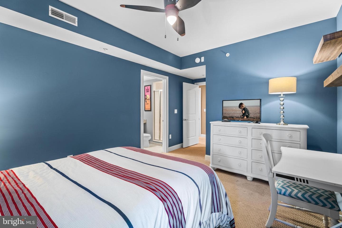 301 14th Street #207 photo 38