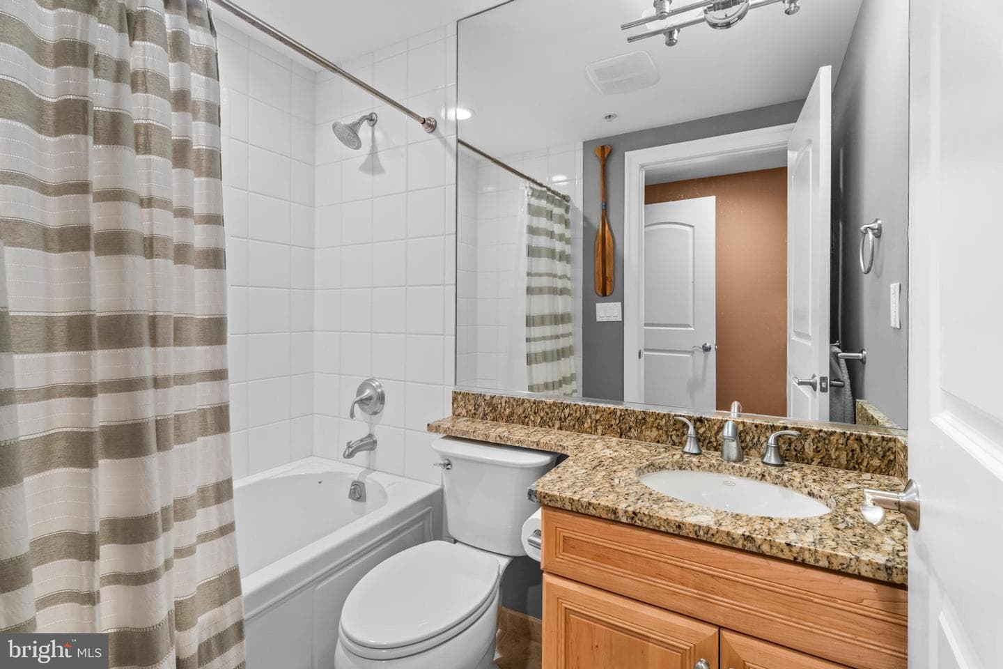 301 14th Street #207 photo 46