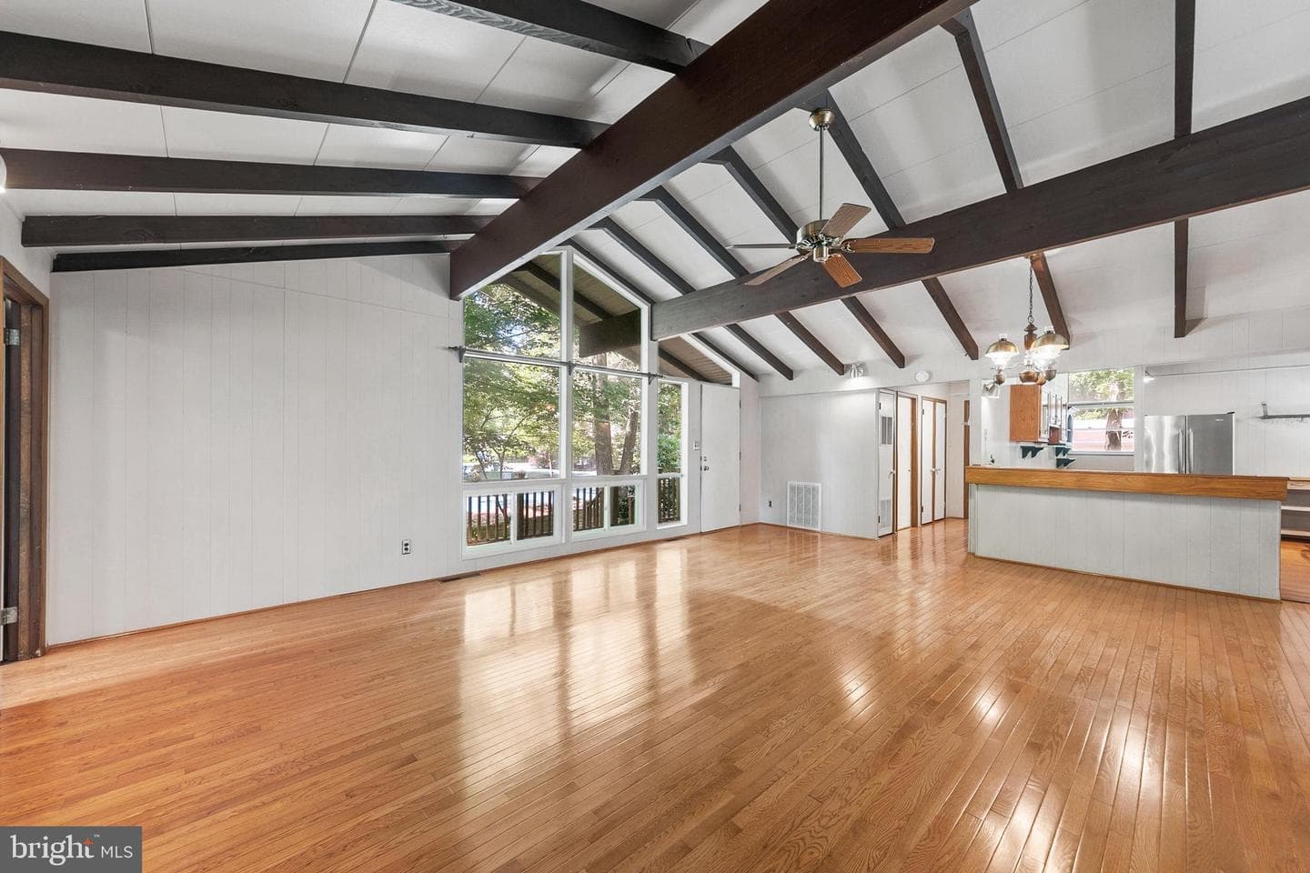 25 Seabreeze Road photo 18