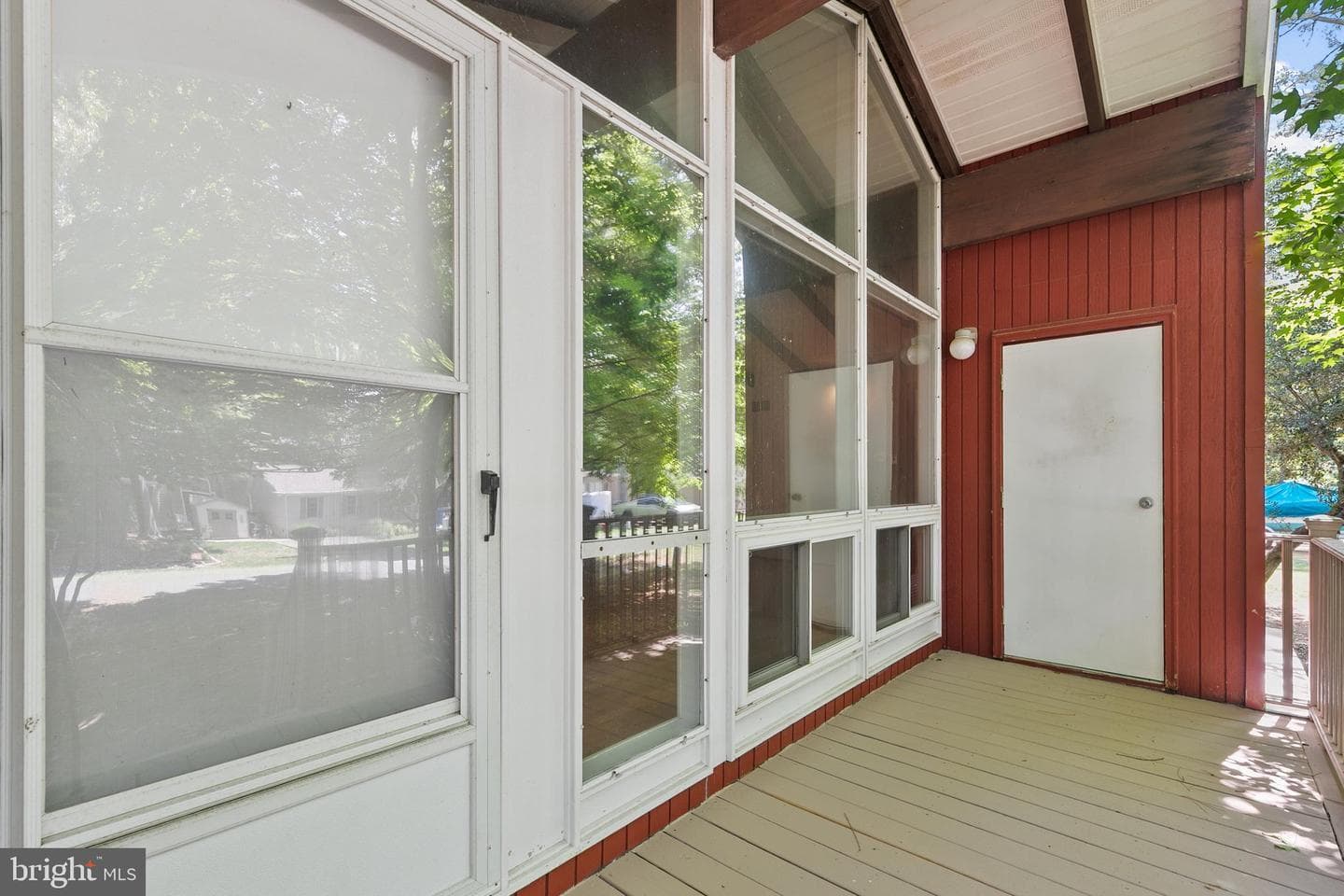 25 Seabreeze Road photo 35