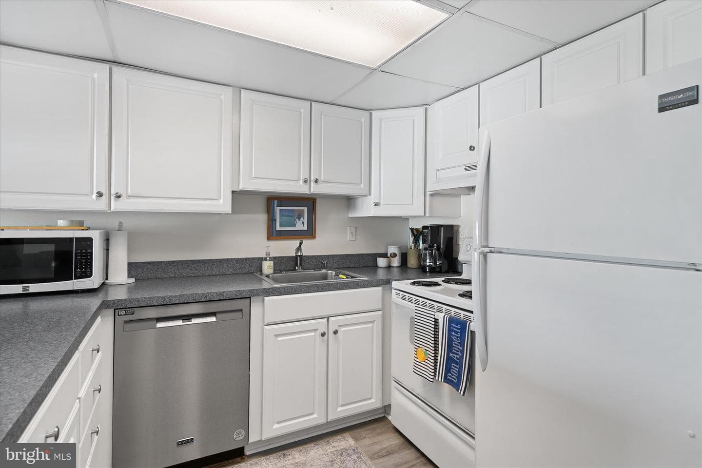 12607 Wight Street #402 photo 7