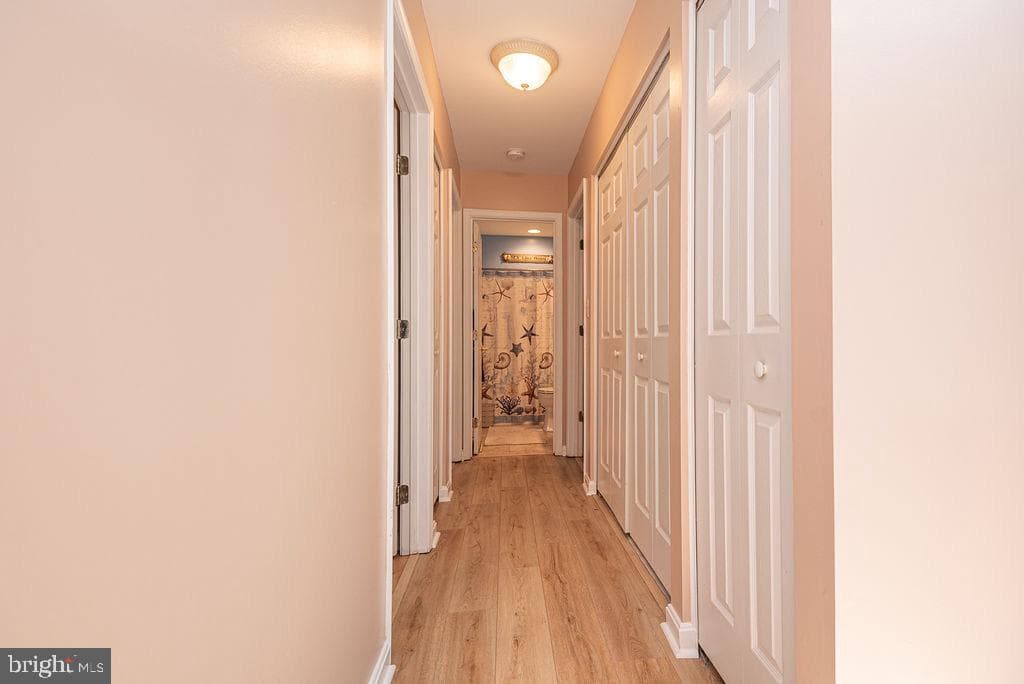 17 Greenwood Lane photo 16
