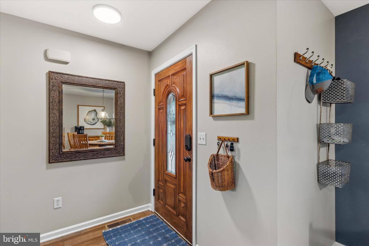 603 Hillcrest Drive photo 3