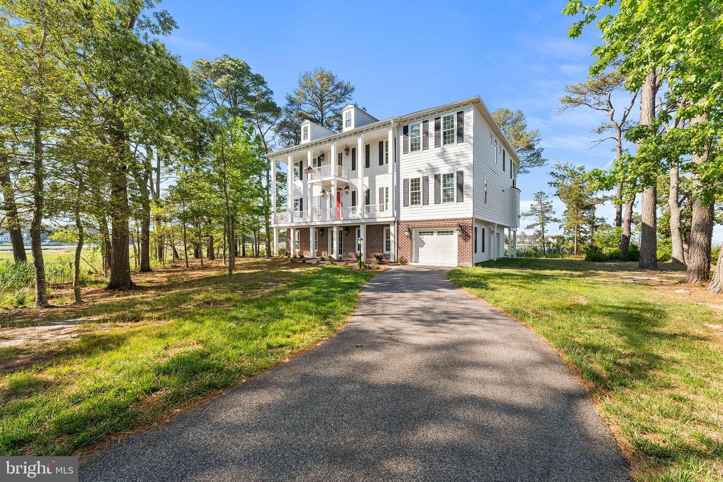10313 Thirty Knots Ln photo 2