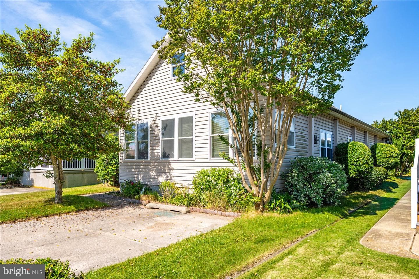 13329 Nantucket Road photo 5