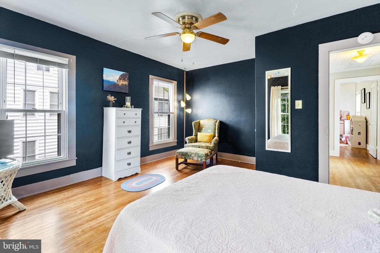 208 S S Washington Street photo 24