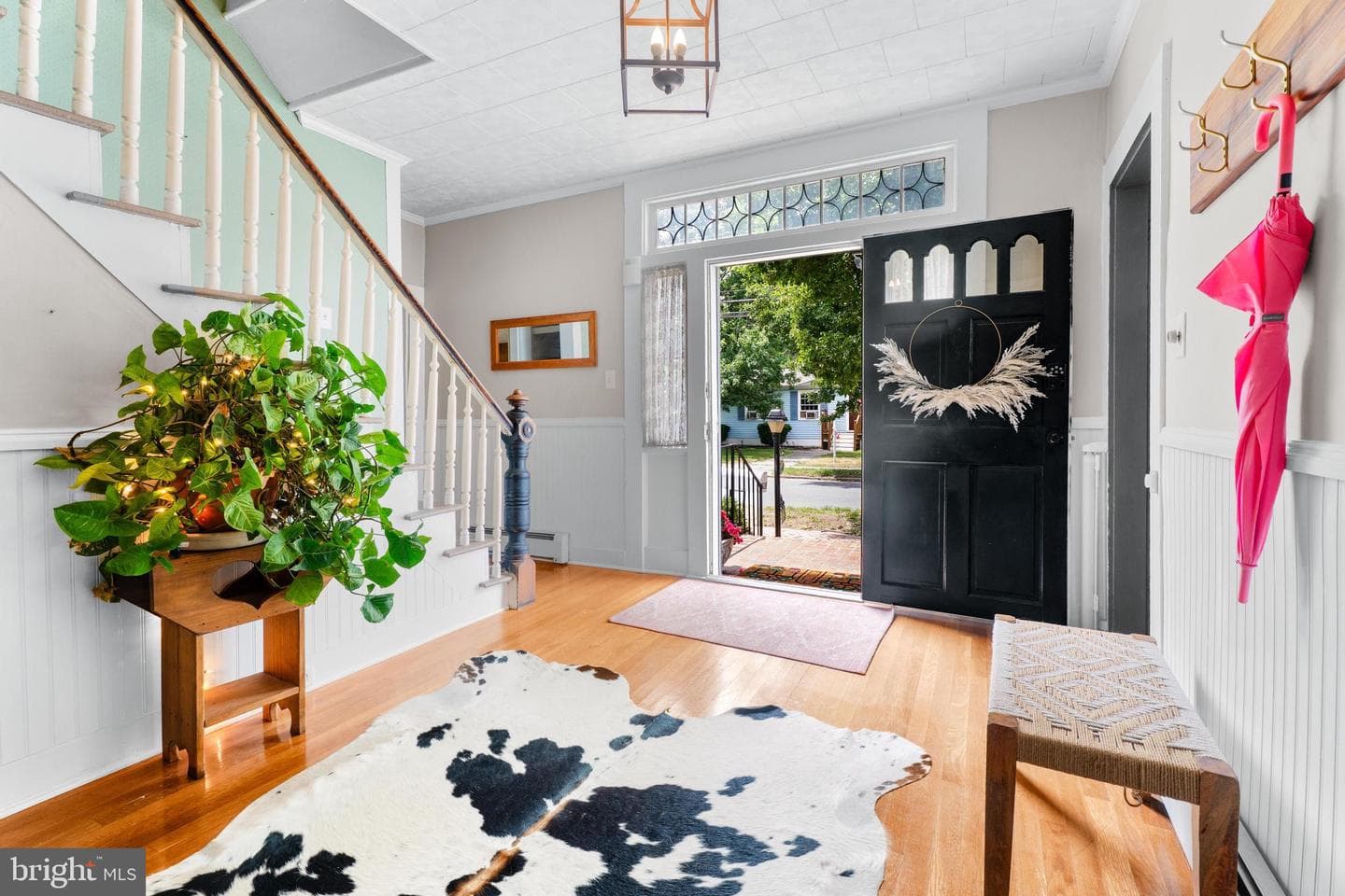 208 S S Washington Street photo 3