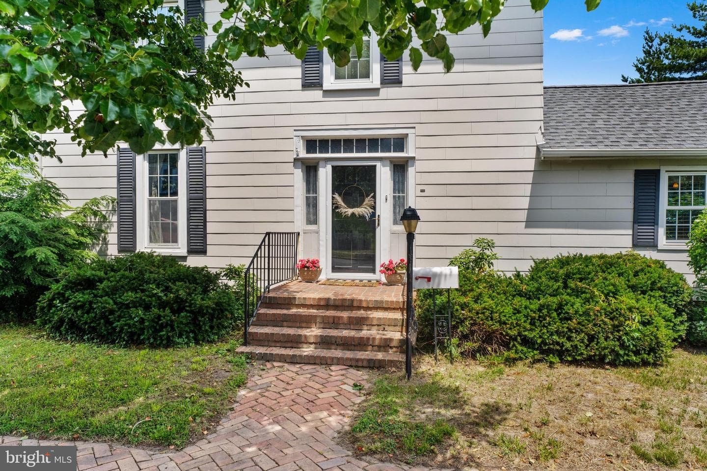 208 S S Washington Street photo 46