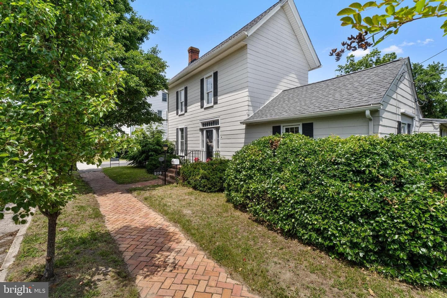 208 S S Washington Street photo 47