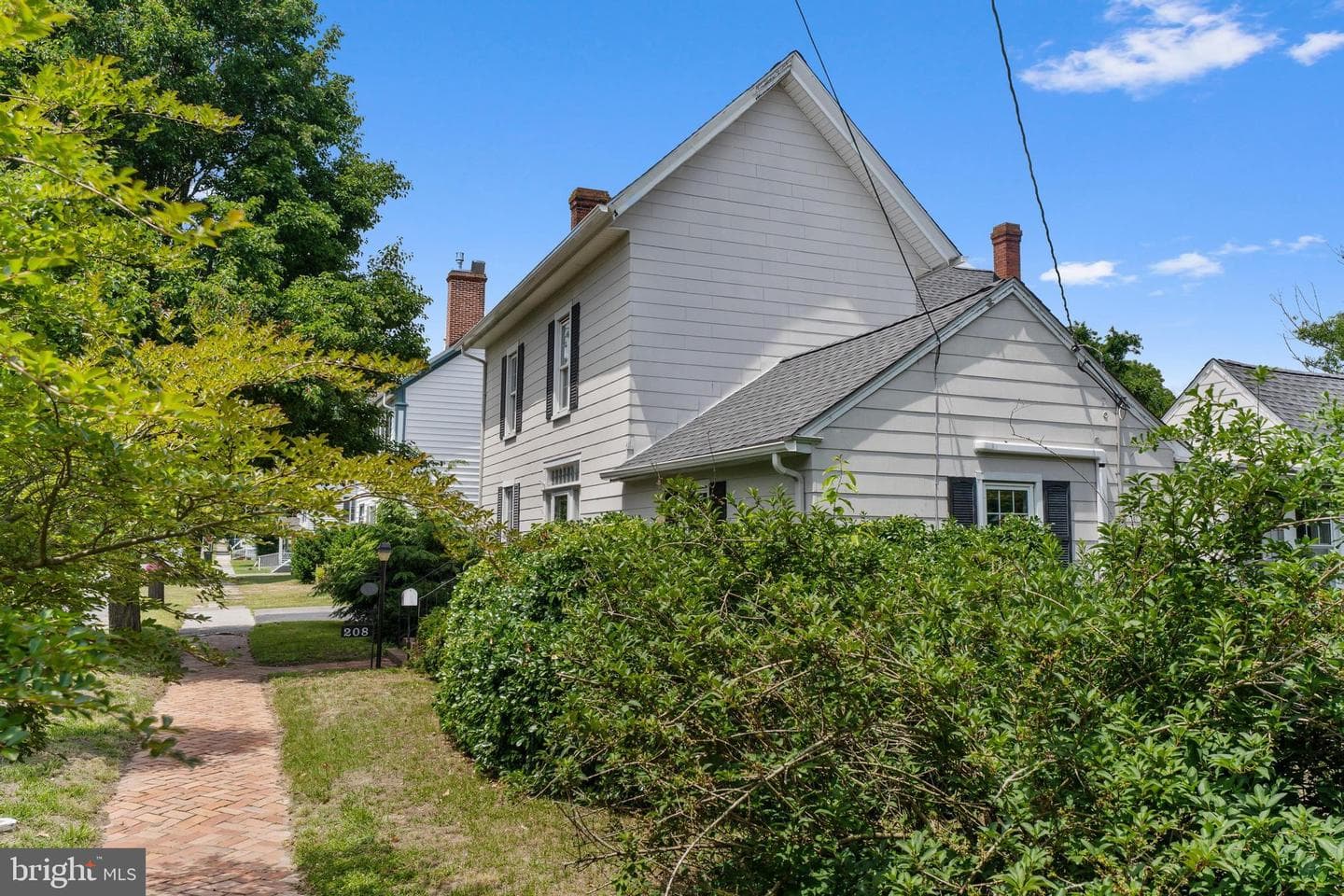 208 S S Washington Street photo 49