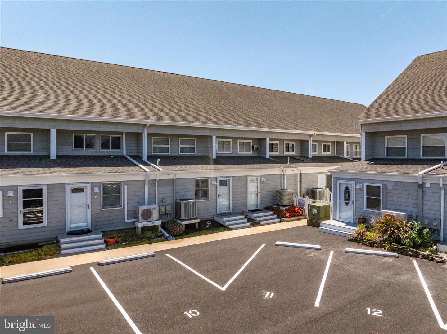 401 Bayshore Drive #6 photo 10