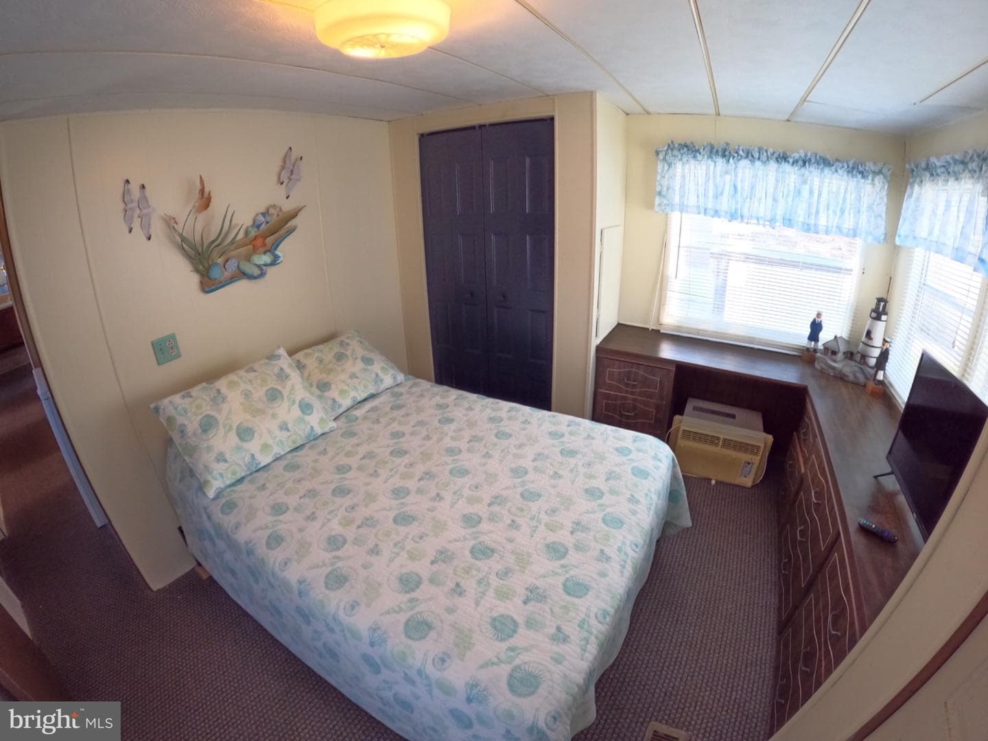163 Clam Shell Rd photo 7