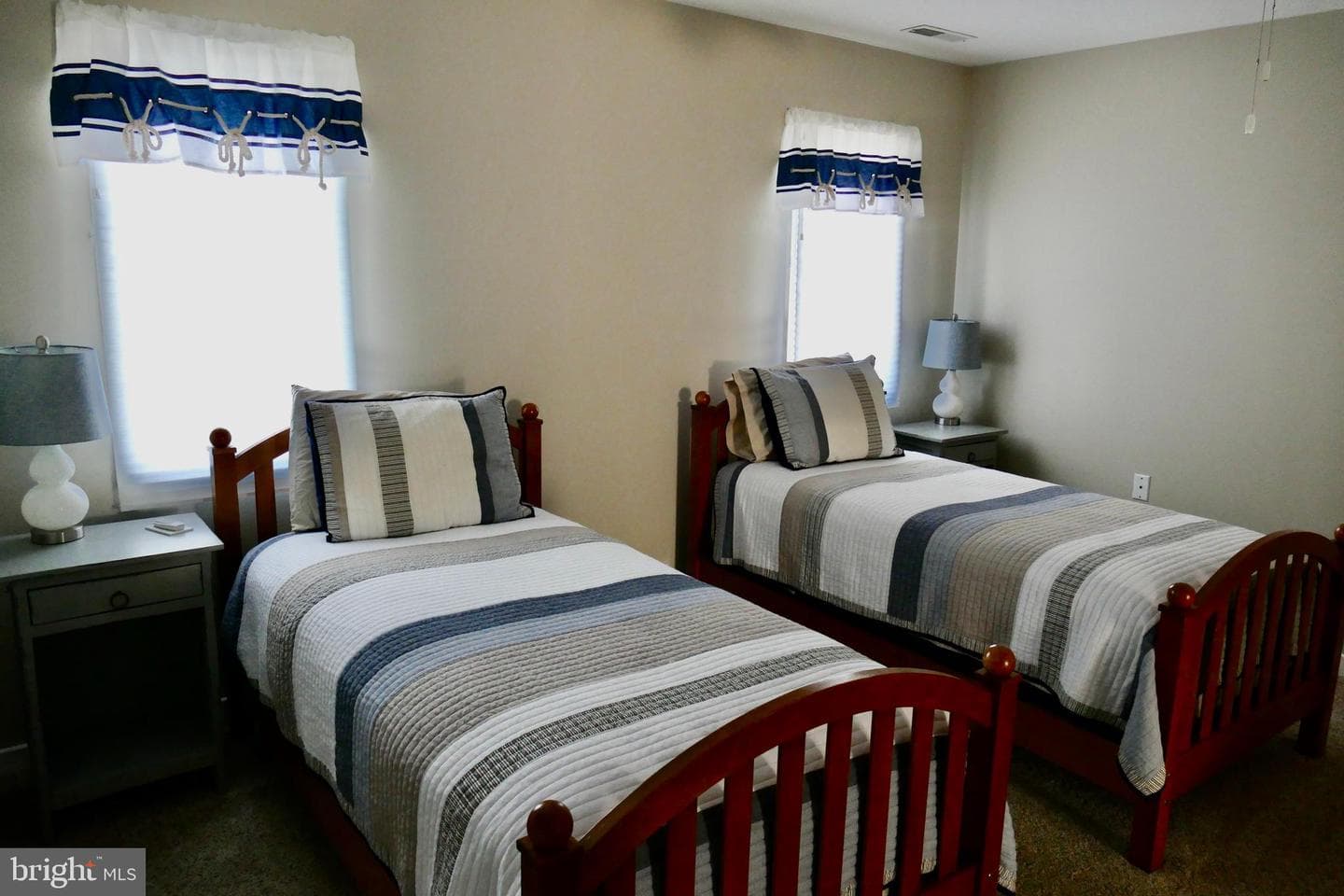 10 Stacy Court photo 61