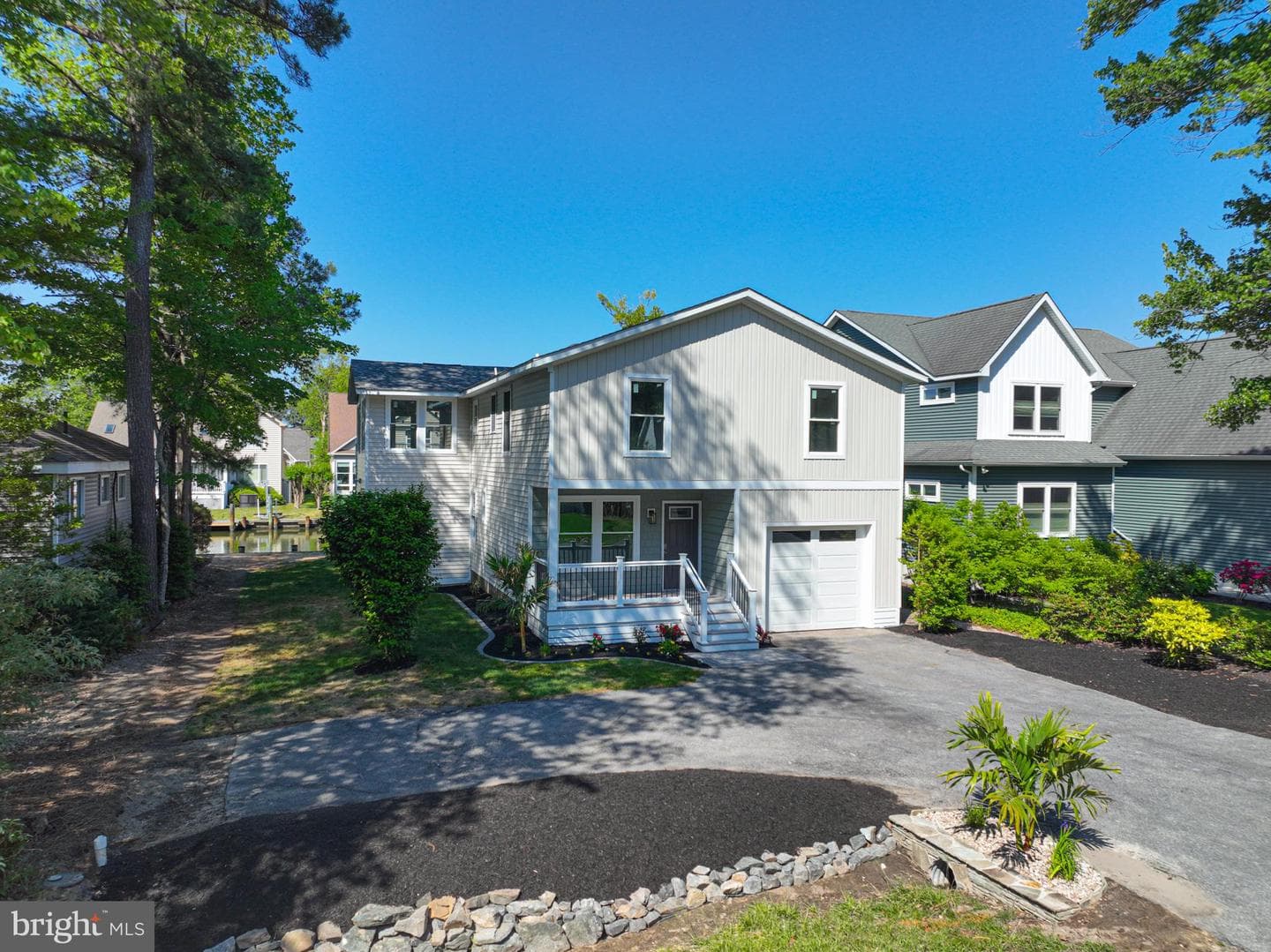 8 Grand Port Road photo 4