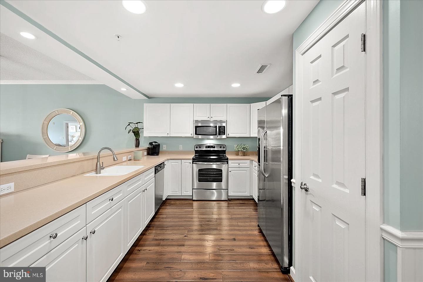 16 138th Street #405 photo 14
