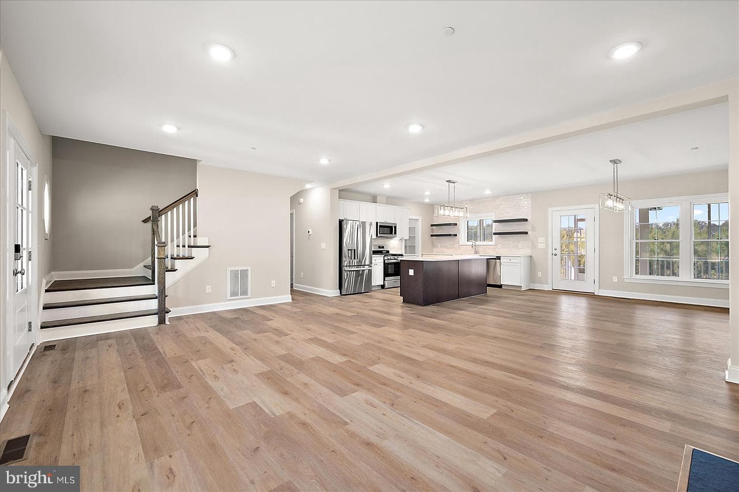 30 Preakness Drive photo 9