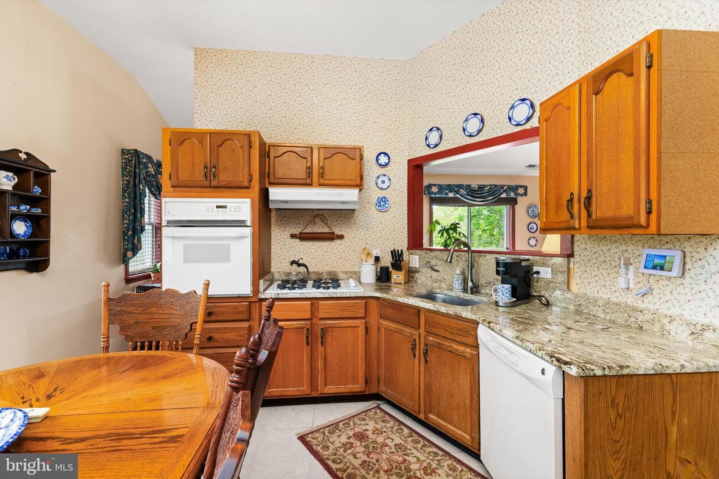 526 Ocean Pkwy photo 15