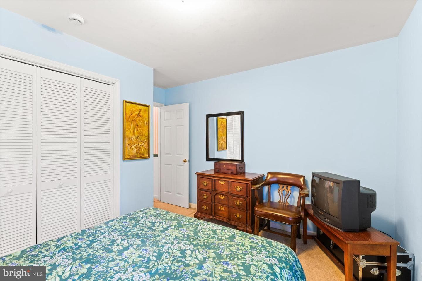 526 Ocean Pkwy photo 22