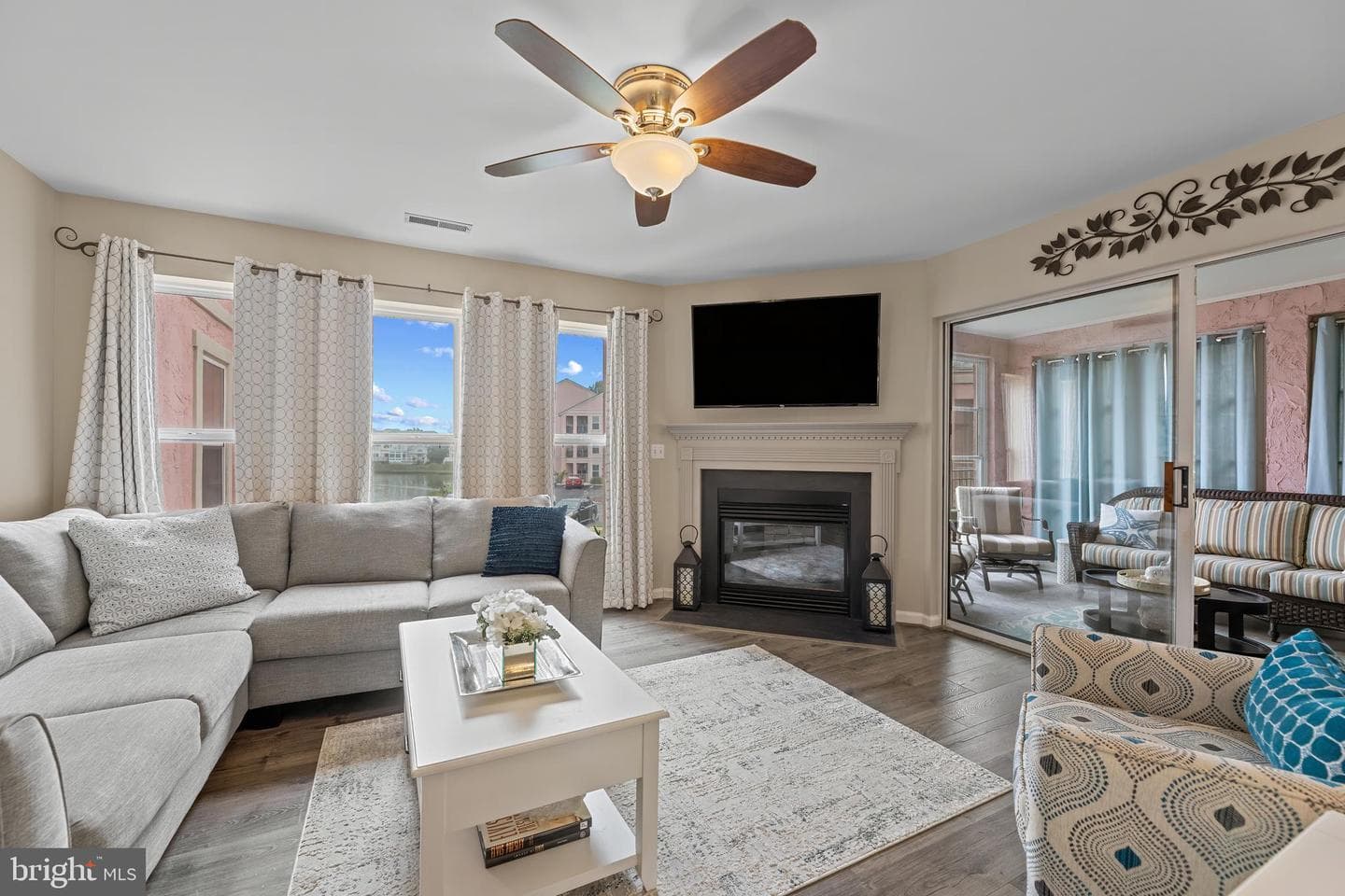 7411 Yacht Club Drive #12402 photo 13