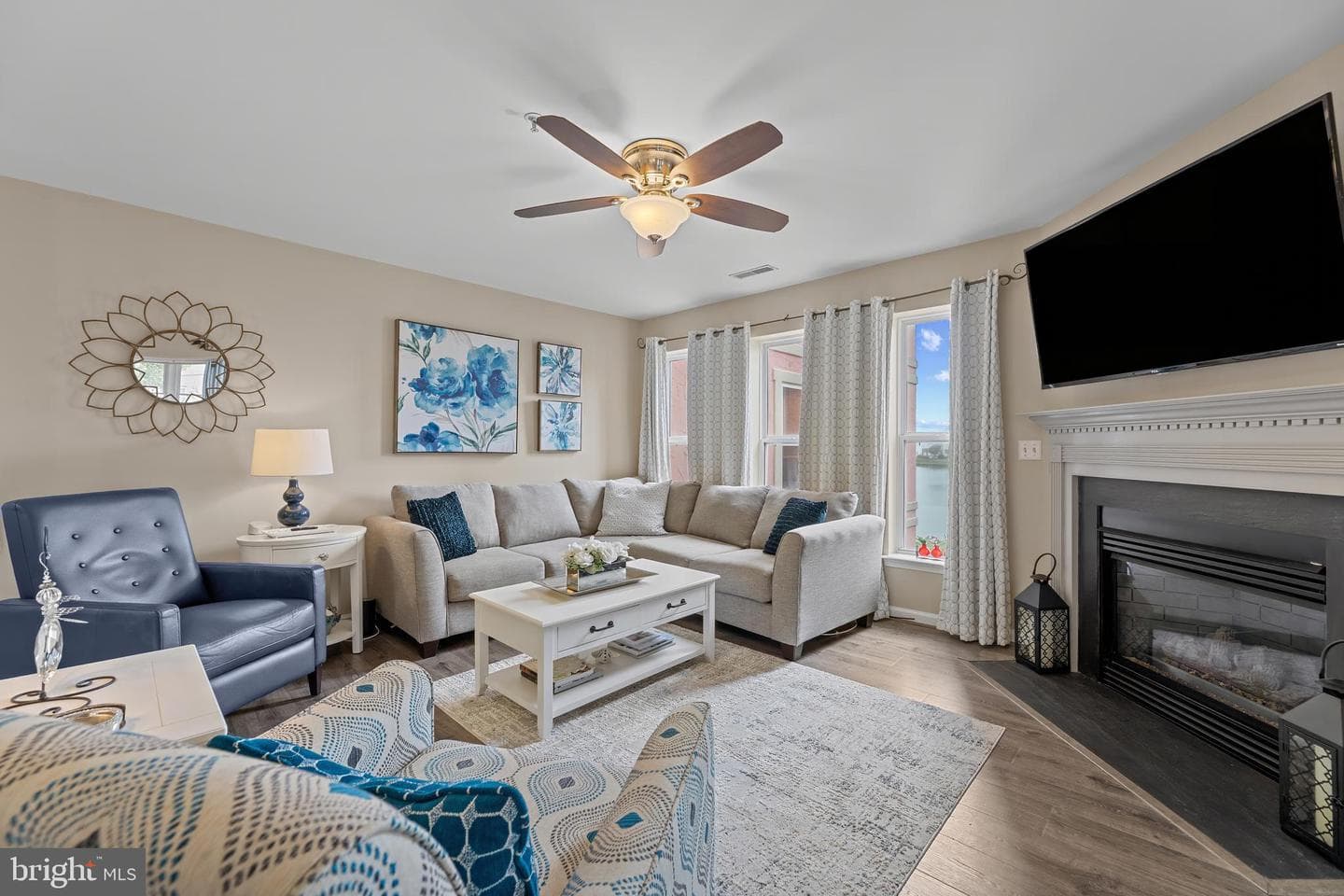 7411 Yacht Club Drive #12402 photo 16