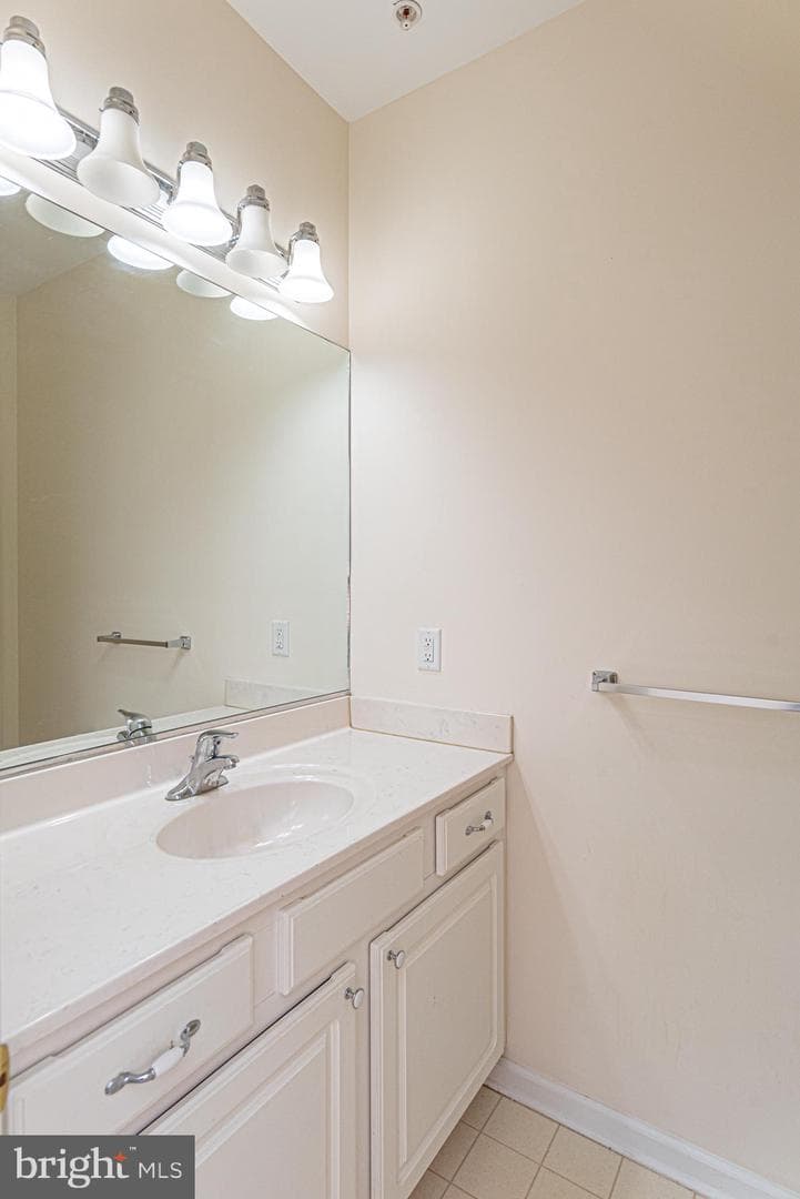400 Williams Street #2 photo 29