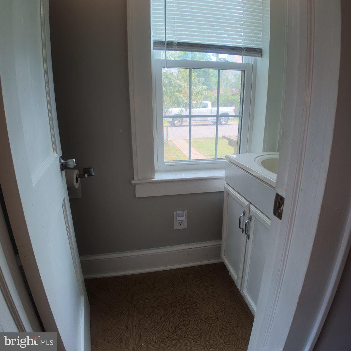 408 Dudley Avenue photo 11