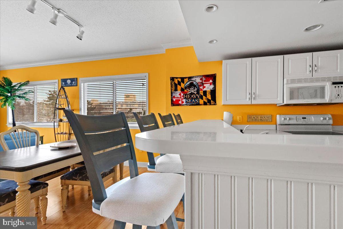 5300 Coastal Highway #102 photo 10