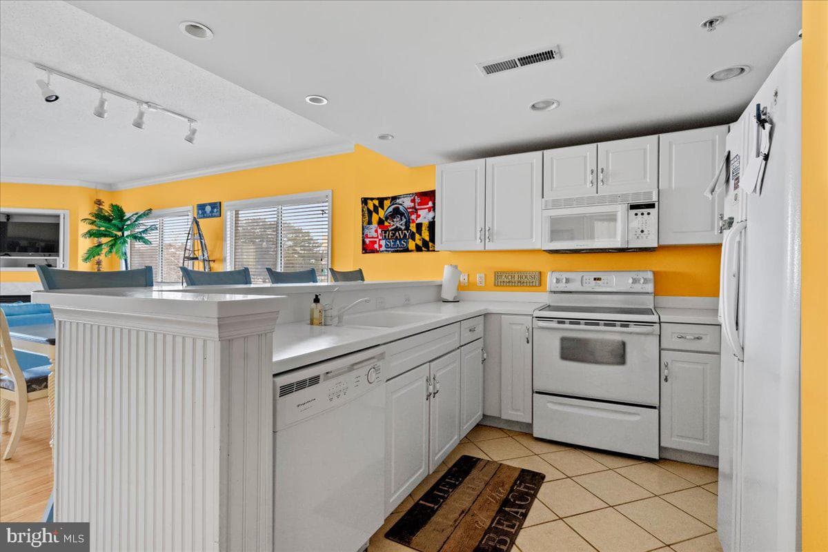 5300 Coastal Highway #102 photo 11