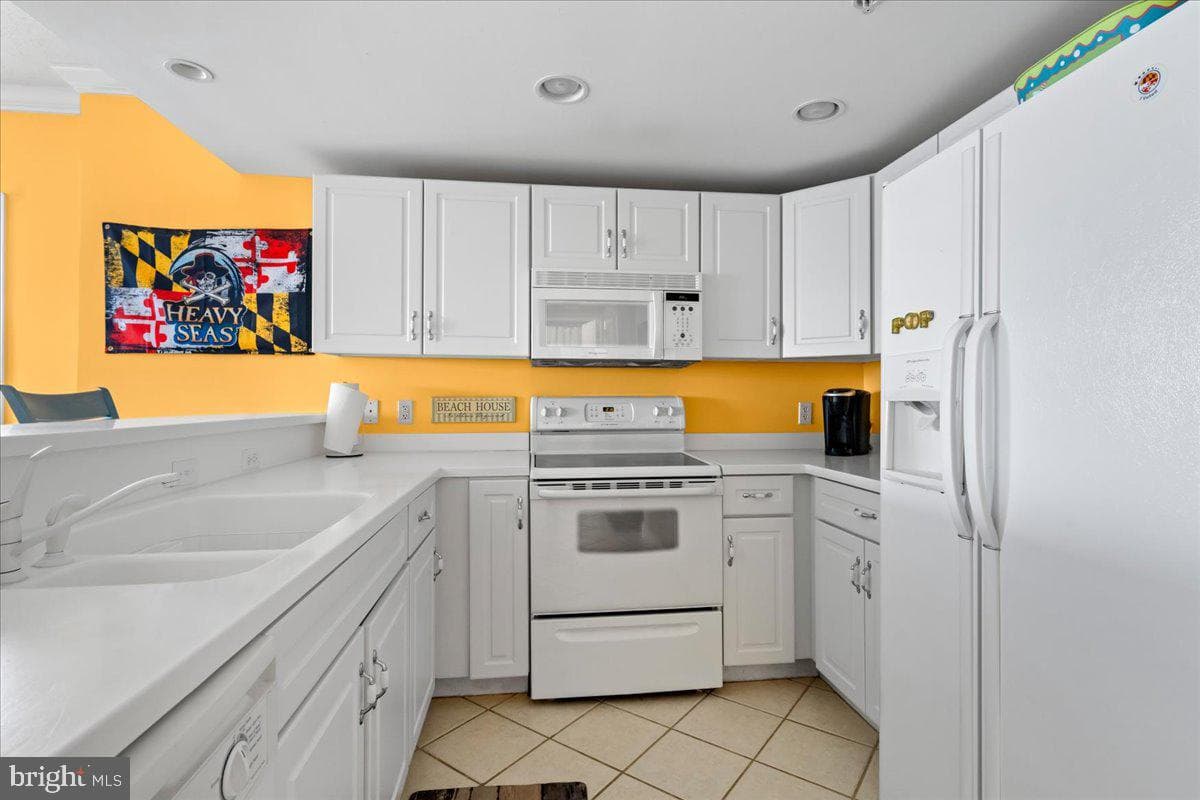 5300 Coastal Highway #102 photo 12