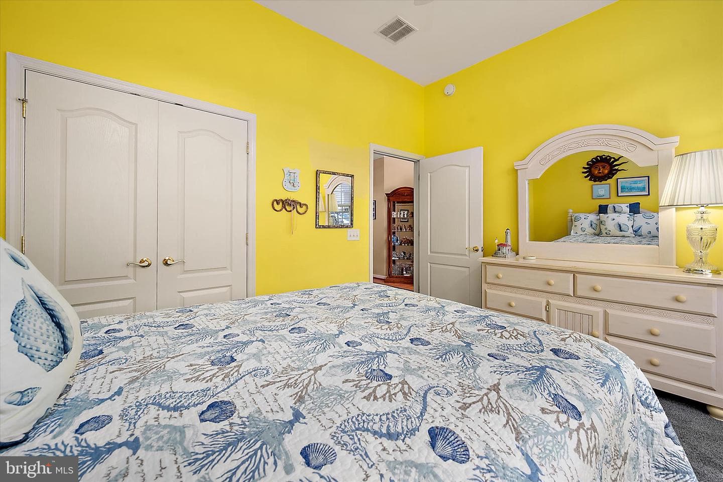 95 Chatham Court photo 40