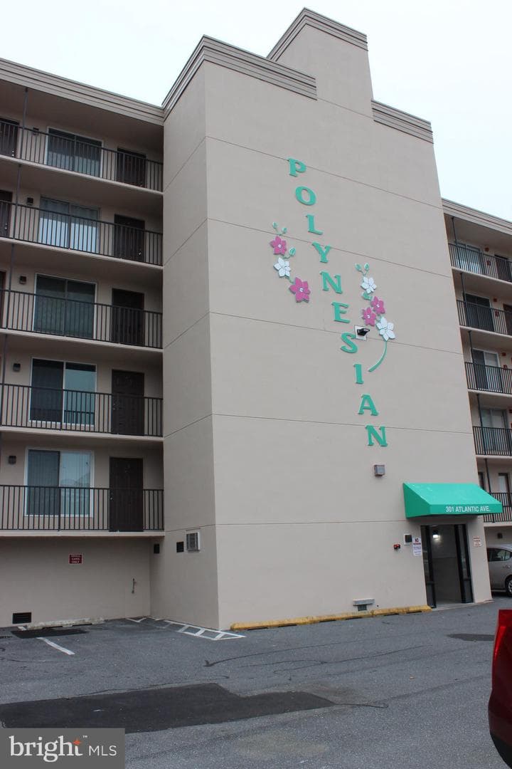 301 Atlantic Avenue #406 photo 2