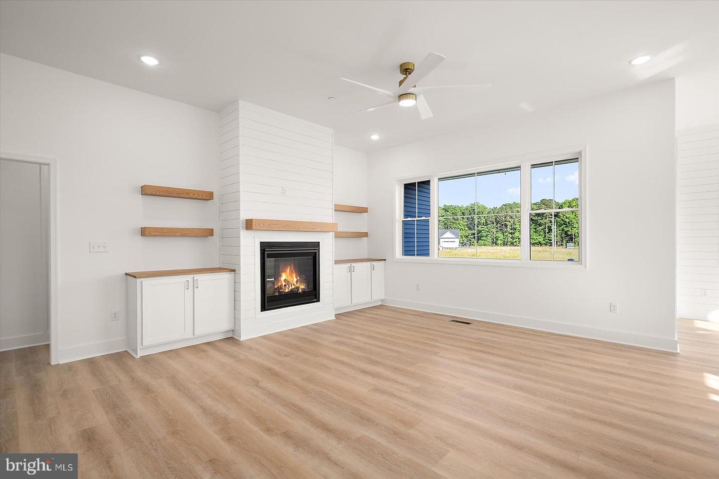 75 King Richard Road photo 10
