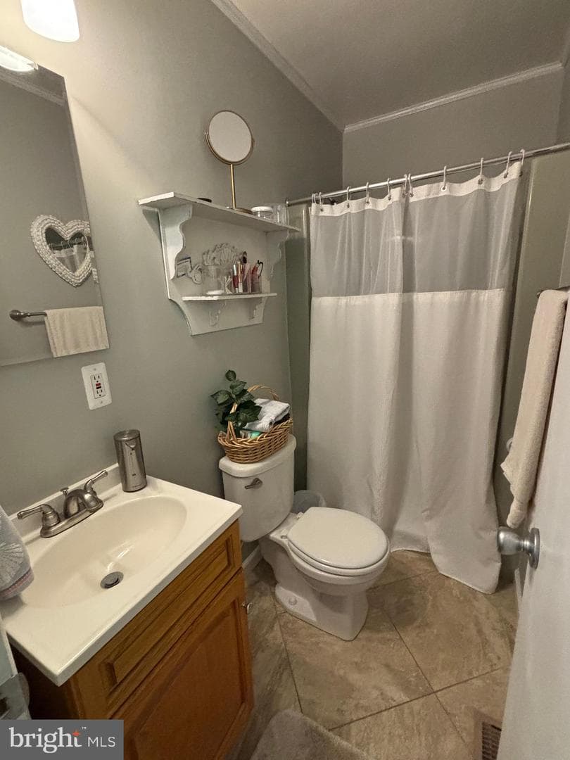 126 Camelot Circle photo 22