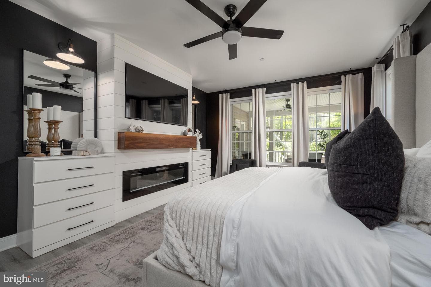 1622 Mercers Way photo 13