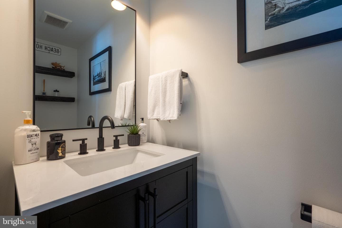 1622 Mercers Way photo 25