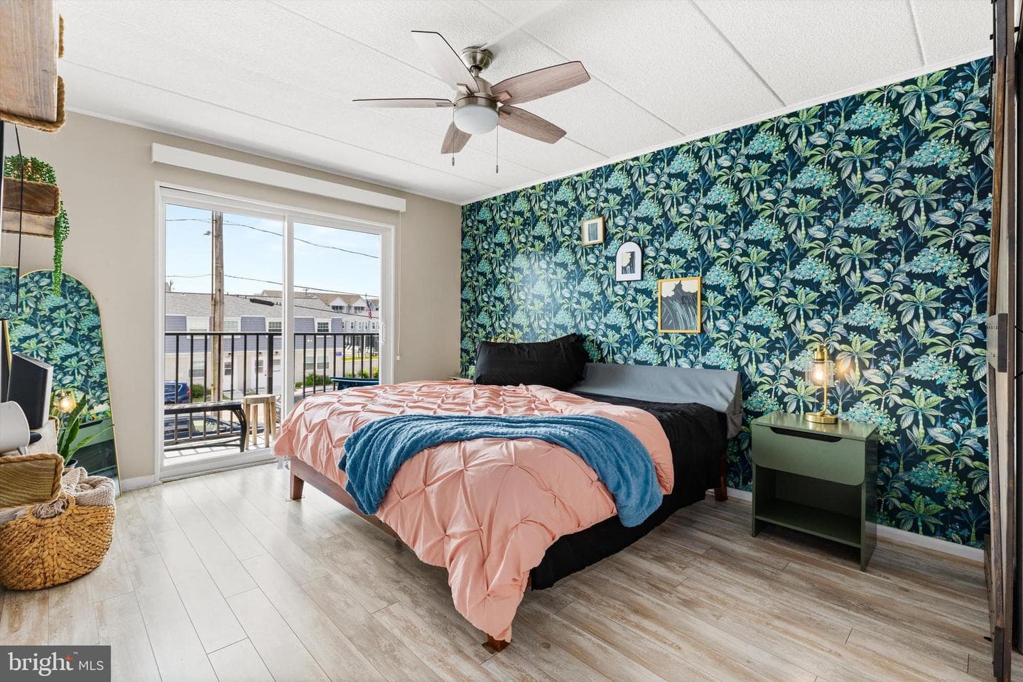 1223 Edgewater Avenue #203 photo 5