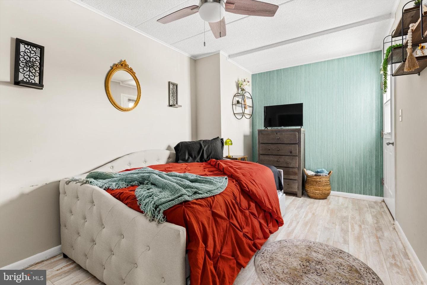 1223 Edgewater Avenue #203 photo 6