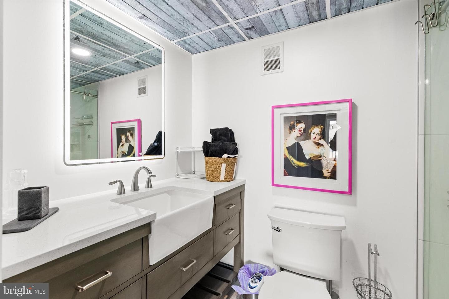 1223 Edgewater Avenue #203 photo 8