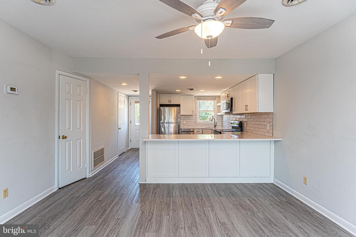 137 Jamestown Road #c photo 5