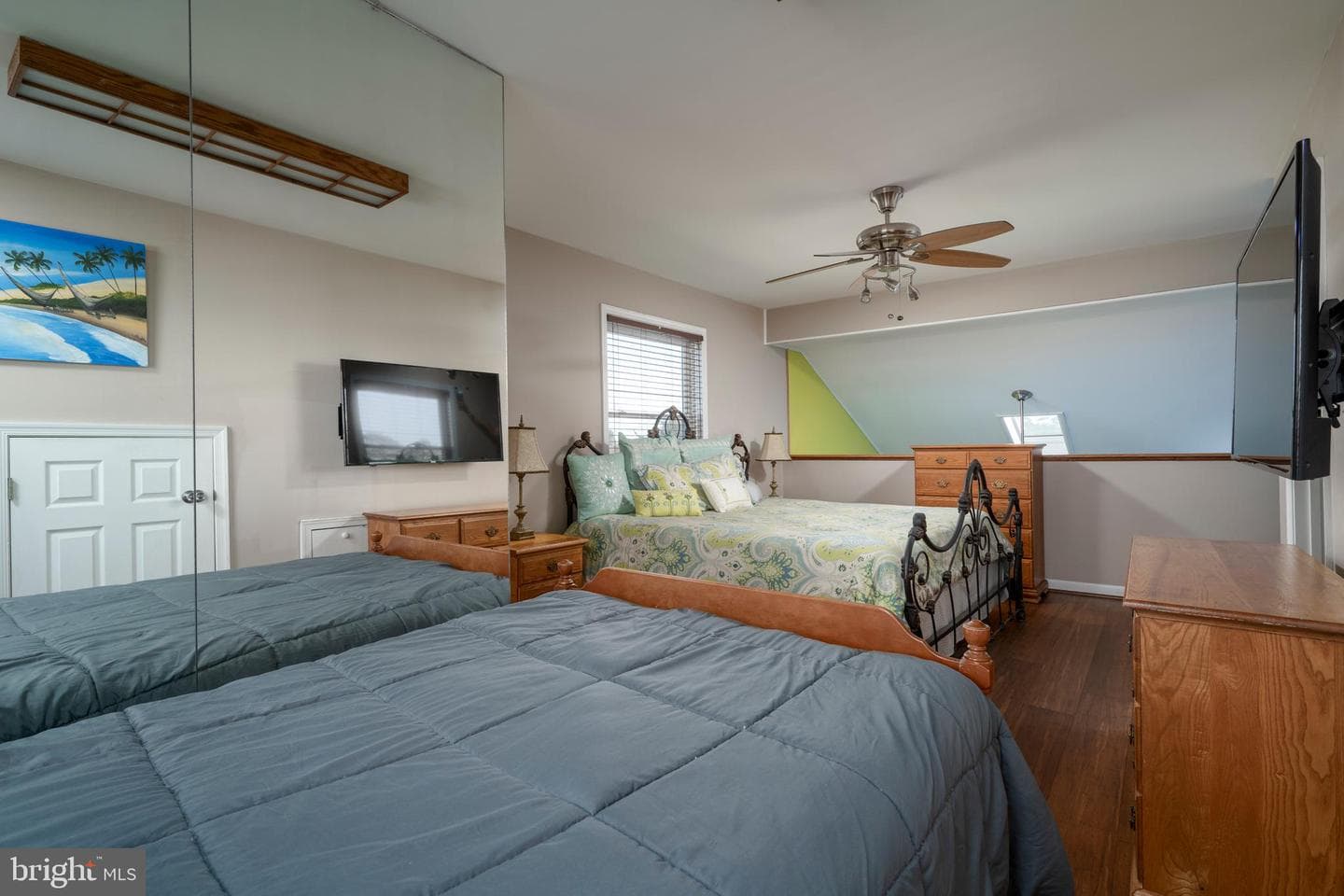 14211 Dukes Avenue #203 photo 24
