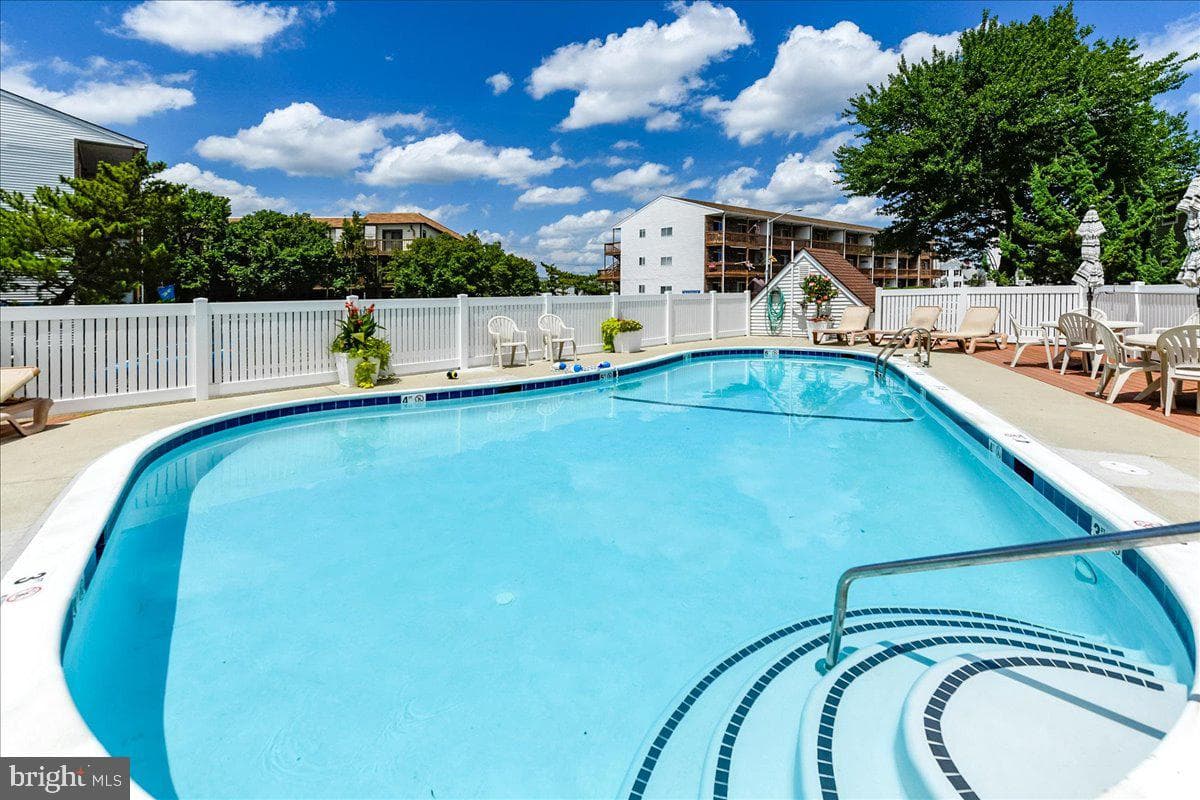 14405 Lighthouse Avenue #112 photo 42