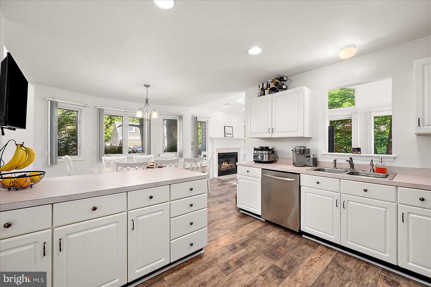 369 Ocean Parkway photo 16