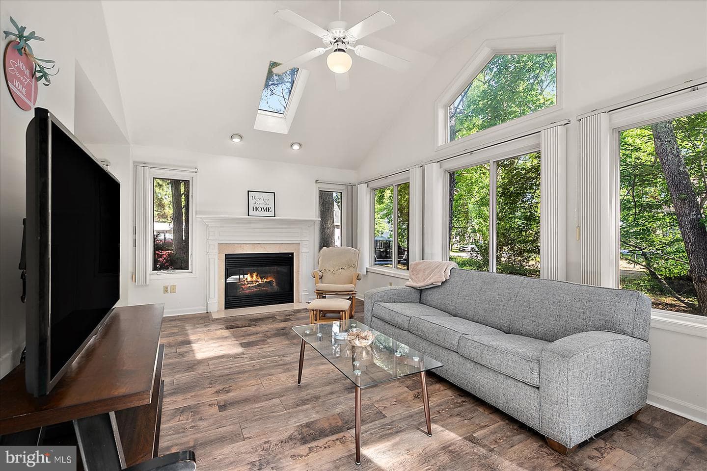369 Ocean Parkway photo 27