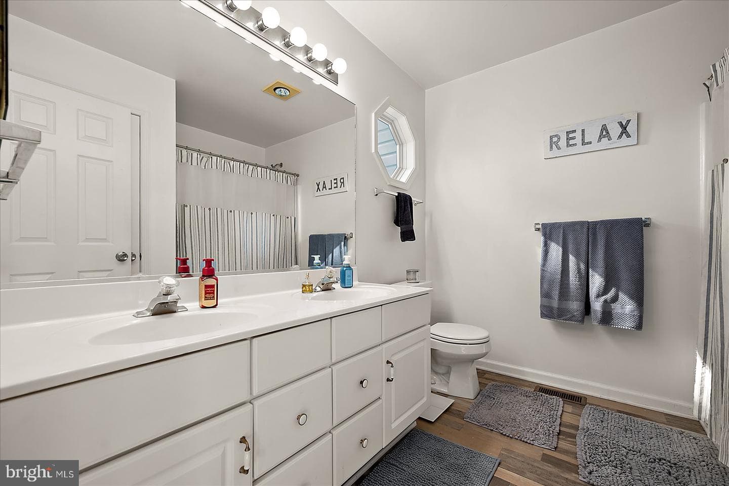 369 Ocean Parkway photo 33