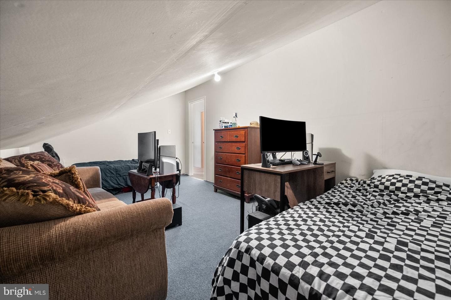 369 Ocean Parkway photo 43