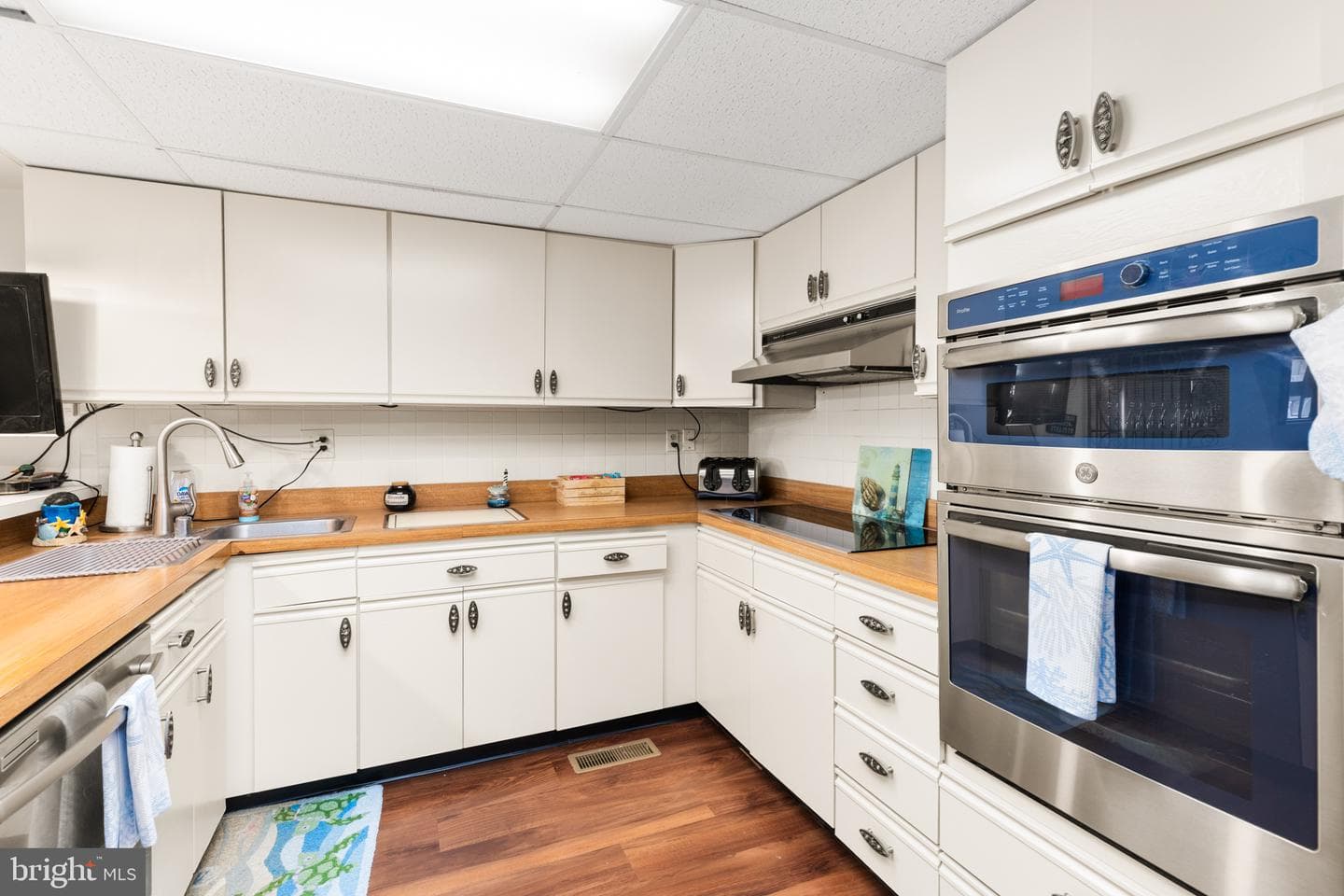 617 Bayshore Court #unit B photo 19