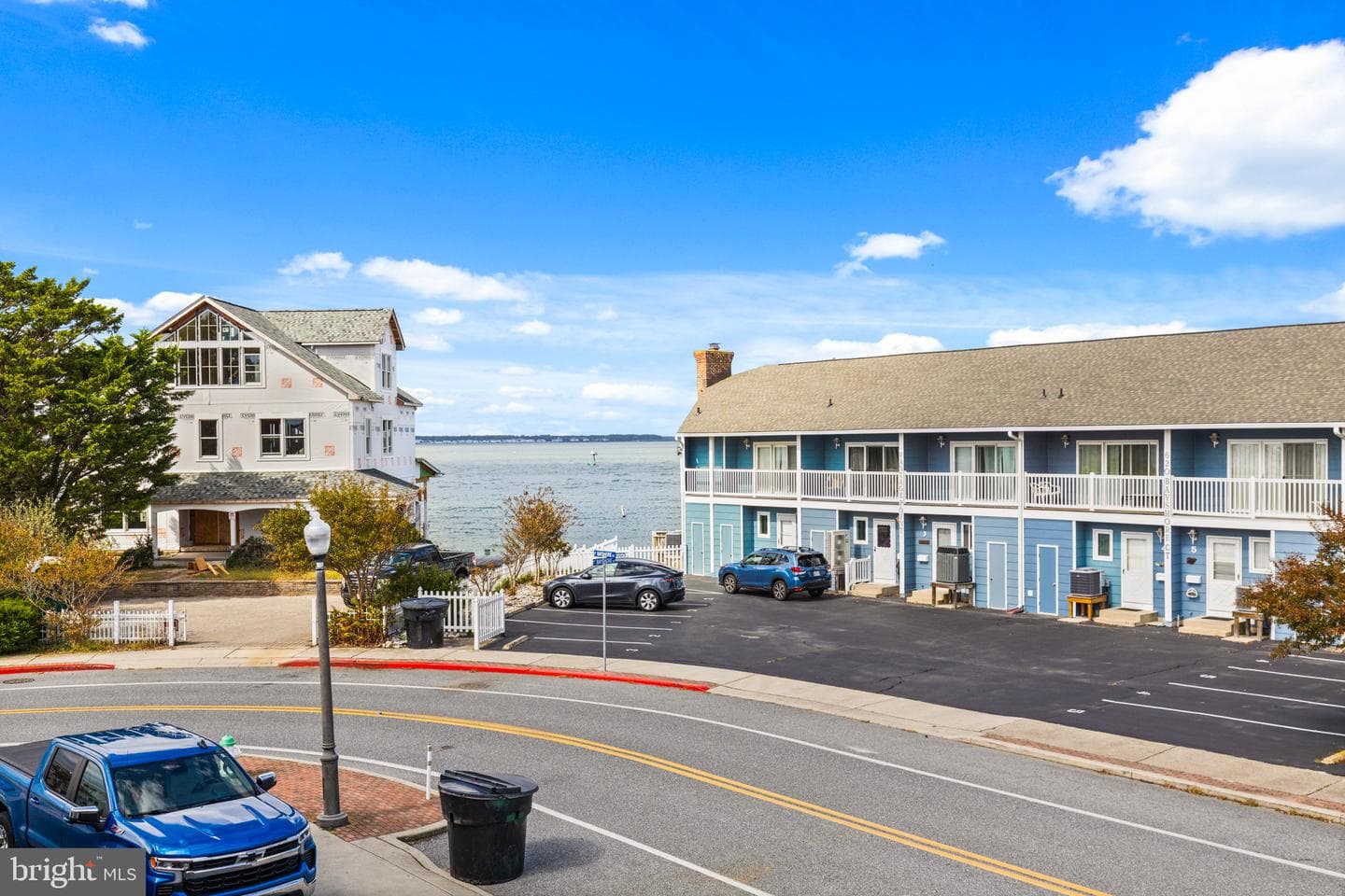 617 Bayshore Court #unit B photo 29