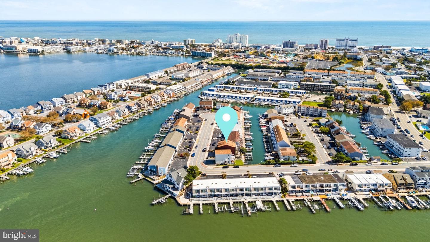 617 Bayshore Court #unit B photo 54